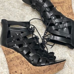 Guess wedge lace ups